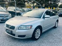 Usata Volvo V50 Momentum 125 CV (91 kW) 2008 Argento Station wagon