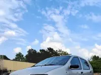 Usata Fiat Punto 60 CV (44 kW) 2002 Utilitaria