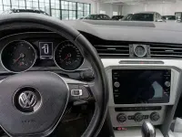 Usata VW Passat Comfortline 120 CV (88 kW) 2017 Giallo Station wagon