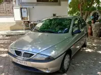 Usata Lancia Ypsilon 60 CV (44 kW) 1996 Utilitaria