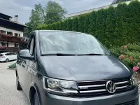 Usata VW Caravelle 150 CV (110 kW) 2016 Grigio Furgone