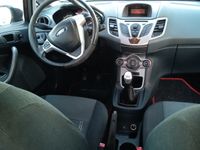 Usata Ford Fiesta 75 CV (55 kW) 2010 Rosso Utilitaria