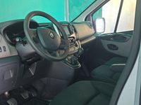 Usata Renault Trafic 125 CV (91 kW) 2018 Grigio Monovolume