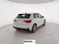 Usado Audi A1 Sportback Admired 110 CV (80 kW) 2021 Blanco Utilitario