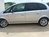 Usata Opel Meriva 101 CV (74 kW) 2007 Grigio Monovolume