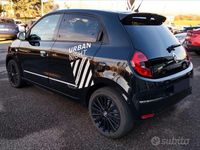 Usata Renault Twingo 60 kW (82 CV) 2022 Nero Utilitaria