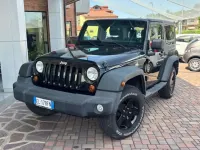 Usata Jeep Wrangler Sahara 200 CV (147 kW) 2012 Nero SUV