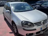 Usata VW Golf IV Comfortline 105 CV (77 kW) 2004 Grigio Berlina