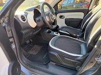 Usata Renault Twingo Intens 60 kW (82 CV) 2021 Grigio Utilitaria