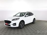 Usata Ford Kuga ST-Line 225 CV (165 kW) 2023 Frozen white SUV