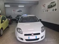Usata Fiat Bravo 105 CV (77 kW) 2014 Bianco Utilitaria