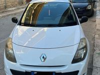 Usata Renault Clio II 2010 Bianco Utilitaria