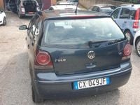 Usata VW Polo Sportline 101 CV (74 kW) 2005 Blu Berlina