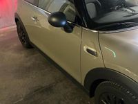 Usata Mini ONE 102 CV (75 kW) 2020 Grigio Utilitaria