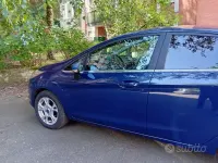 Usata Ford Fiesta Titanium 100 CV (73 kW) 2016 Blu Utilitaria