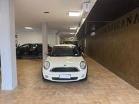 Begagnad Mini ONE 75 HK (55 kW) 2010 Vit Halvkombi