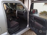 Usata Suzuki Jimny 65 CV (47 kW) 2005 SUV