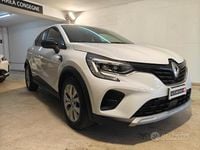 Usata Renault Captur Business 145 CV (106 kW) 2022 Bianco SUV