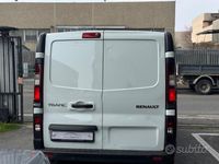 Usata Renault Trafic Zen 95 CV (69 kW) 2017 Bianco Monovolume