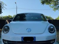 Usata VW Beetle 160 CV (117 kW) 2012 Bianco Utilitaria