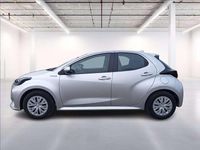 Usata Toyota Yaris Hybrid Business Edition 92 CV (67 kW) 2020 Argento Berlina