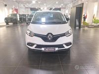 Usata Renault Grand Scénic IV 140 CV (102 kW) 2022 Bianco Monovolume