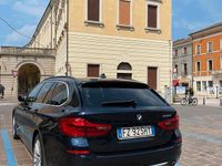 Usata BMW 520 Luxury Line 190 CV (139 kW) 2019 Blu/azzurro Station wagon