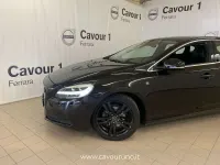 Usata Volvo V40 Ocean Race 120 CV (88 kW) 2016 Nero Berlina