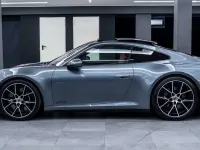 Usata Porsche 911 541 CV (397 kW) 2025 Grigio vanadio metall perlato Coupé