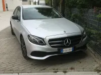 Usata Mercedes E220 194 CV (142 kW) 2019 Grigio Berlina
