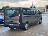 Usata Nissan NV300 145 CV (106 kW) 2017 Grigio Furgone