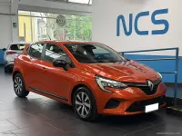 Usata Renault Clio Equilibre 66 CV (48 kW) 2023 Arancione Utilitaria