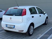 Usata Fiat Punto 75 CV (55 kW) 2017 Utilitaria