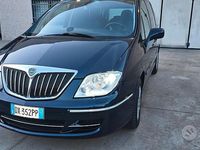 Usata Lancia Phedra 136 CV (100 kW) 2009 Blu Monovolume