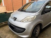 Usata Peugeot 107 68 CV (50 kW) 2007 Utilitaria