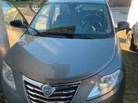 Usata Lancia Ypsilon 2005 Utilitaria