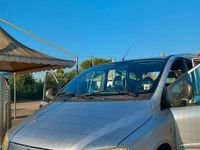 Usata Fiat Multipla 103 CV (75 kW) 2006 Grigio Monovolume