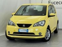 Usado Seat Mii Chic 75 CV (55 kW) 2015 Amarillo Utilitario