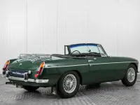Usata MG B 90 CV (66 kW) 1965 Verde Cabrio