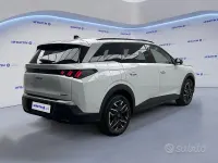 Usata Peugeot 5008 Allure 196 CV (144 kW) 2025 Bianco SUV