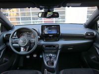 Usata Toyota Yaris 261 CV (191 kW) 2021 Precious black Utilitaria