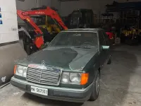 Usata Mercedes 200 122 CV (89 kW) 1992 Verde Berlina