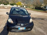 Usata Toyota Aygo 67 CV (49 kW) 2008 Grigio Utilitaria