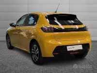 Usata Peugeot 208 Allure 74 CV (54 kW) 2022 Giallo Utilitaria