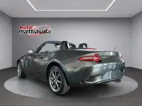 Nuova Mazda MX5 Exclusive-Line 132 CV (97 kW) 2026 Machine grey Cabrio