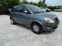 Usata Lancia Ypsilon 69 CV (50 kW) 2004 Grigio Utilitaria