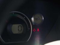 Usata Peugeot iON Active 35 kW (48 CV) 2012 Bianco Utilitaria
