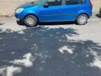 Usata Ford Fiesta 68 CV (50 kW) 2004 Blu Utilitaria