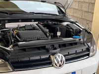 Używany VW Golf VII Comfortline 122 KM (89 kW) 2013 Biały Sedan/Limuzyna