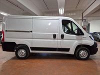 Usata Fiat Ducato 120 CV (88 kW) 2019 Bianco pastello Furgone